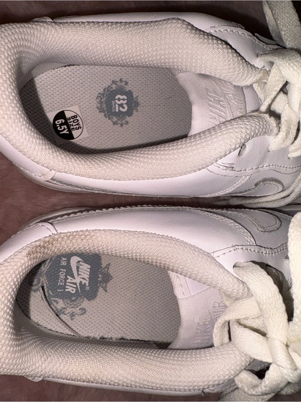 Nike Women's White Low-Top Leather Sneakers